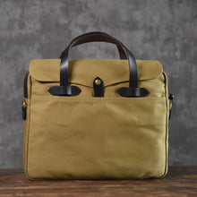 Reprinted American vintage men's business briefcase heavyweight oil wax canvas handbag 15 inch computer bag copper hardware · brown